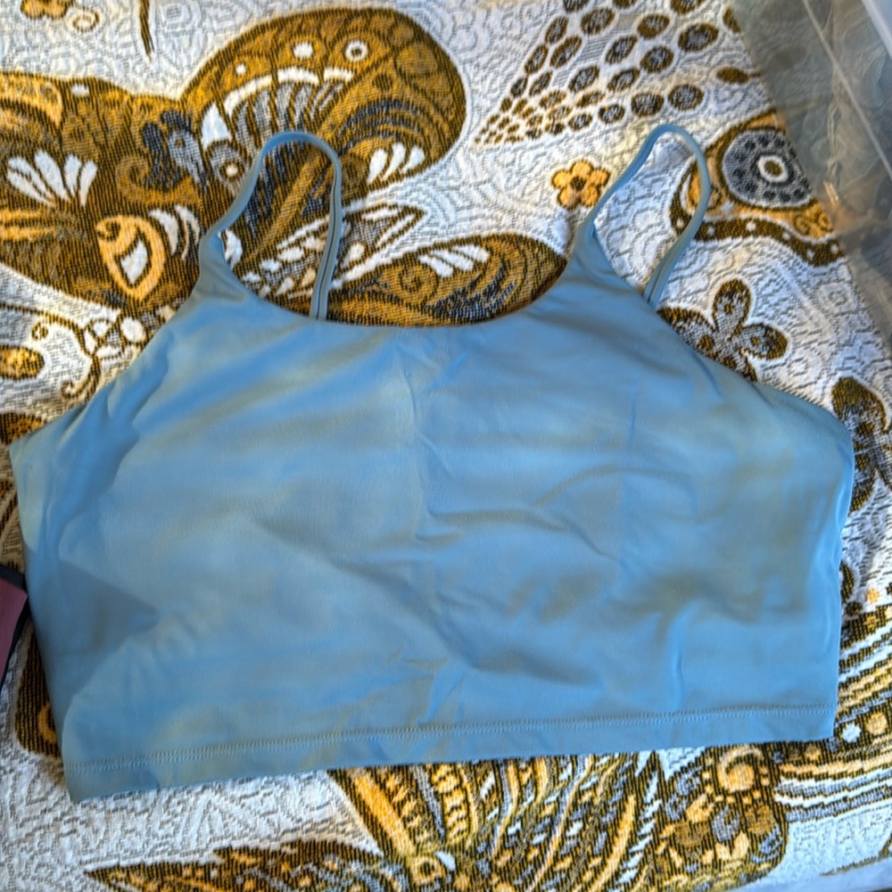 Size large halara